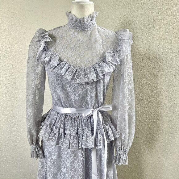 Vintage 70s Long Light Purple Lilac Ruffled Lace Maxi Dress Creations by Aria - Picture 2 of 16